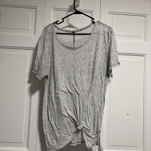 Free People Leopard Print T-Shirt Women's Medium Casual Graphic Tee Animal Print
